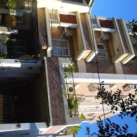 Heng-ch'un アロングス ガーデン Bed & Breakfast エクステリア 写真